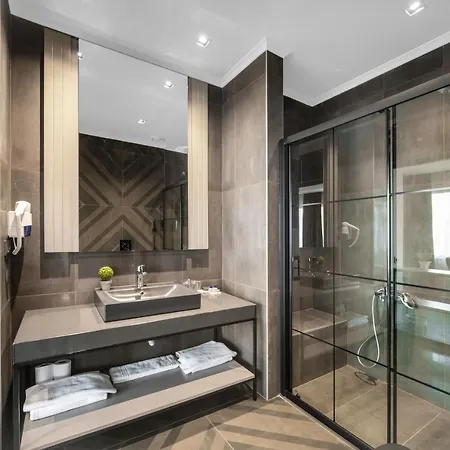 里维埃拉酒店加spa 4*