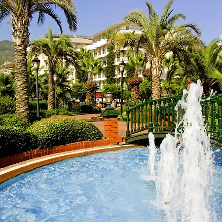 酒店 里维埃拉酒店加spa 4*