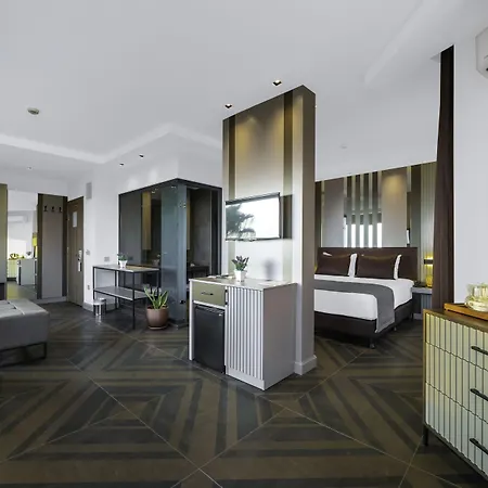 里维埃拉酒店加spa