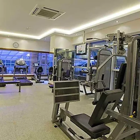 Riviera & Hotell 4*