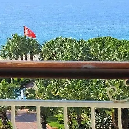 Riviera & Hotel