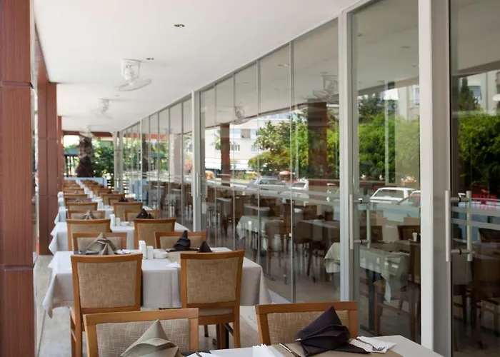 Riviera Hotel&spa Hotel 4*