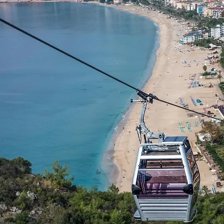 Riviera & 4* Alanya