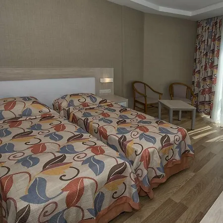 Riviera & Ξενοδοχείο 4*